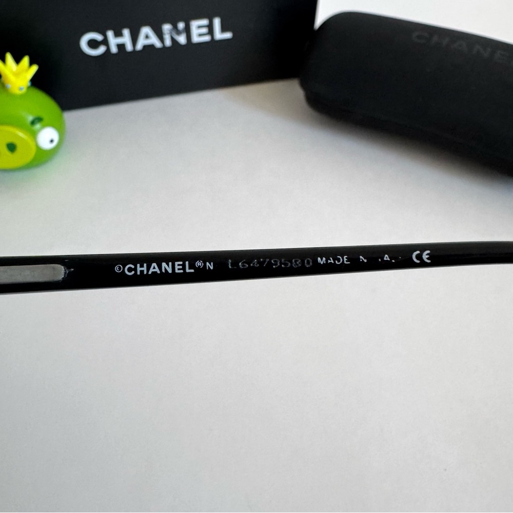 Chanel Rimless Sunglasses - Picture 6 of 11